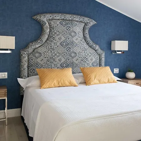 Welchome Charming House Bed & Breakfast 2*