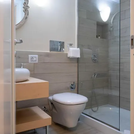 Welchome Charming House 4*